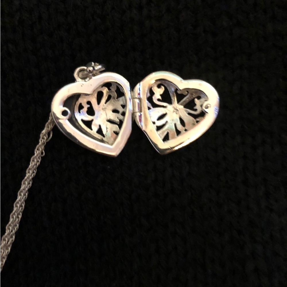 Double Sided Locket - Picture 5 of 7